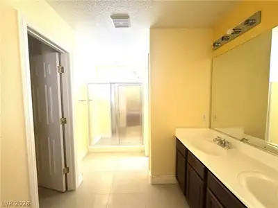 8986 Ellenbrook Street Primary Bathroom