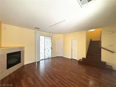 8986 Ellenbrook Street Living Room