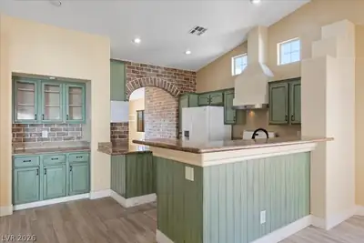 120 Ringlore Drive Kitchen