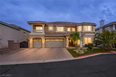 6707 Zephyr Wind Avenue Las Vegas, NV 89139