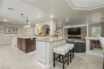 6707 Zephyr Wind Avenue Kitchen