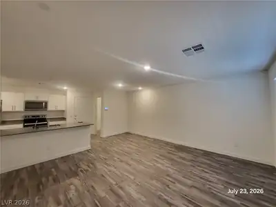 9832 Maple Pass Avenue Living Room