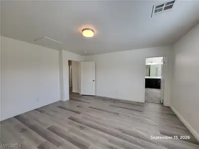 283 Walkinshaw Avenue Primary Bedroom