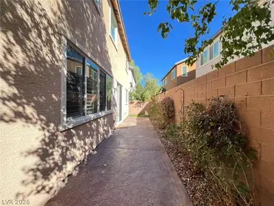 3621 Vino Biano Avenue, Henderson, NV 89052 Yard