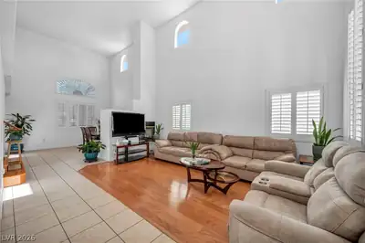 8224 Golf Player Avenue, Las Vegas, NV 89145 Living Room