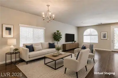 6351 Tomahawk Mill Court Living Room