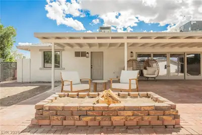 4388 East Hacienda Avenue Patio