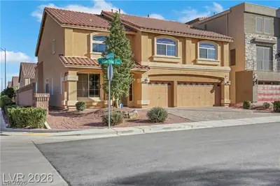 9728 Golden Thread Court, Las Vegas