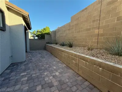 11845 Pied Harrier Avenue, Las Vegas, NV 89138 Patio