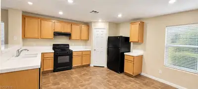 8993 Argus Reed Avenue Kitchen