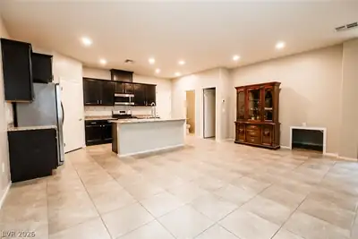 7230 Halo Falls Street, North Las Vegas, NV 89084 