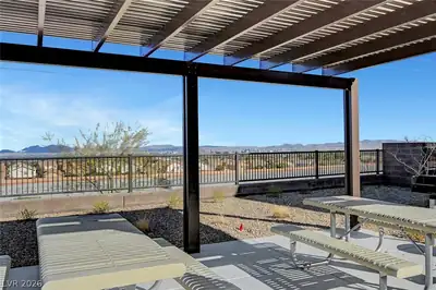 600 North Carriage Hill Drive 1113 Patio