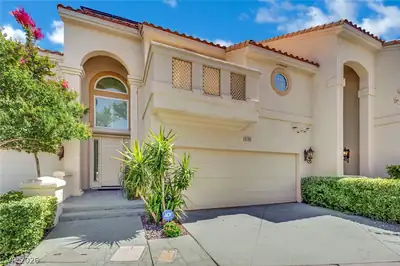 8765 Carlitas Joy Court, Las Vegas, NV 89117 Front of Structure