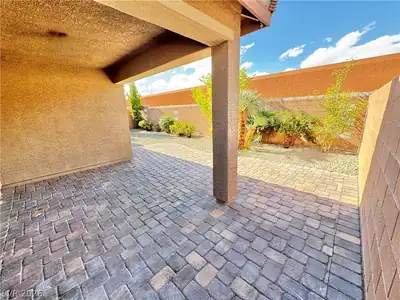 4320 Hatch Bend Avenue Patio