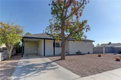 5408 Flower Circle, Las Vegas, NV 89107 Front of Structure