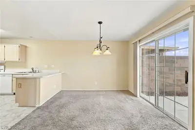 10105 Quilt Tree Street Dining Area