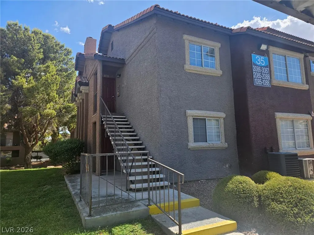 2750 South DURANGO Drive 1085