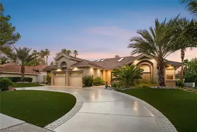 2227 Versailles Court Henderson, NV 89074