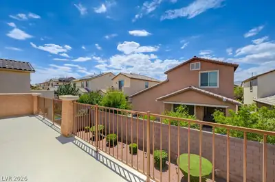 6221 Canterbury Field Road Patio