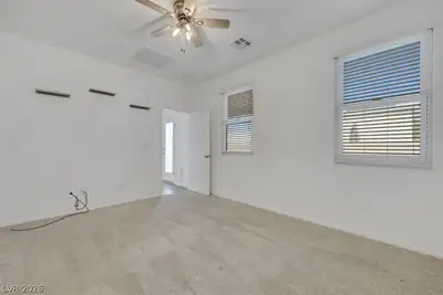 976 Crescent Falls Street Primary Bedroom