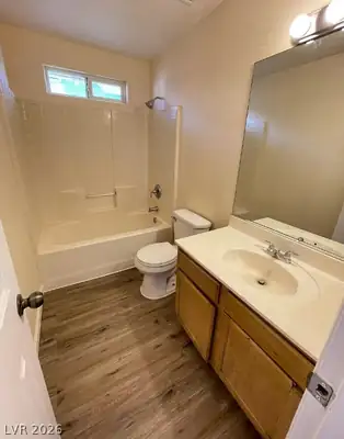 2996 Savers Court Bathroom
