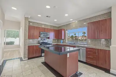 2960 Sun Lake Drive, Las Vegas, NV 89128 Kitchen