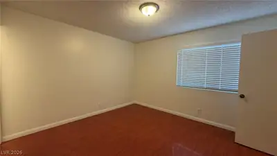 6206 West University Avenue Primary Bedroom
