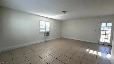 6206 West University Avenue Living Room