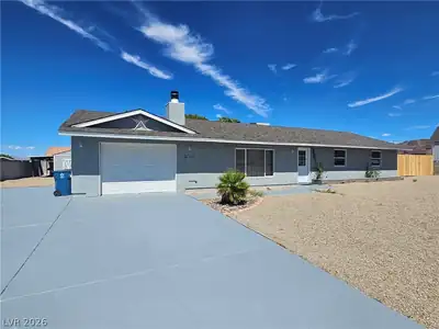 1580 Quarter Horse Drive Front of Structure