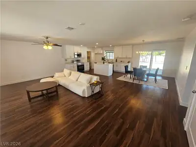1580 Quarter Horse Drive Living Room