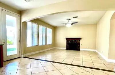 5136 Masotta Avenue Living Room