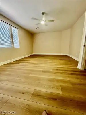 5136 Masotta Avenue Primary Bedroom