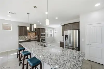 6158 Hays Cove Court, Las Vegas, NV 89148 Kitchen