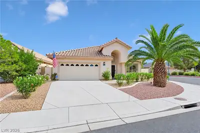 2154 Eaglepath Circle, Henderson, NV 89074 Front of Structure