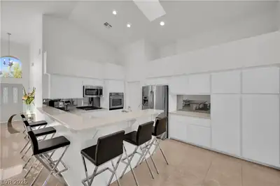 2154 Eaglepath Circle, Henderson, NV 89074 Kitchen