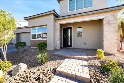 10143 Bismarck Palms Avenue, Las Vegas, NV 89166 Front of Structure