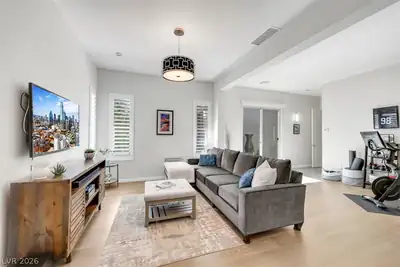 6091 Willow Rock Street, Las Vegas, NV 89135 Living Room
