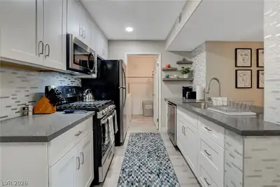 7885 West Flamingo Road 1156 Kitchen