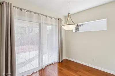 2565 Gilbertville Avenue Dining Area