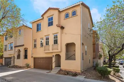 8929 James Carl Court, Las Vegas, NV 89149 Front of Structure