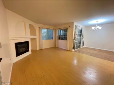 7950 West Flamingo Road 1128 Living Room