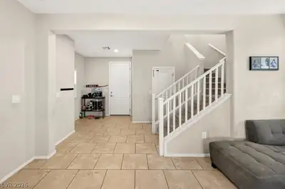 6480 Sunnyhill Street Entrance Foyer