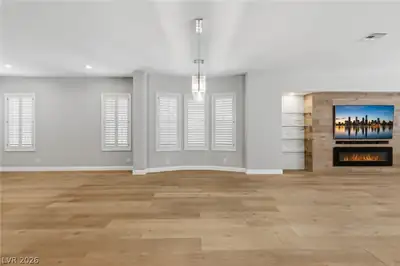 1360 Panini Drive Dining Area
