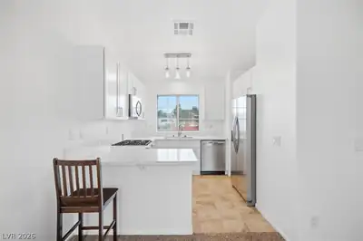 2441 Saguaro Point Street Kitchen