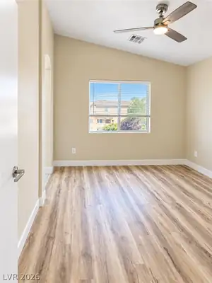 4624 Snake Eyes Street 102 Bedroom