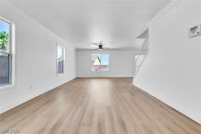 1312 Dream Bridge Drive Living Room