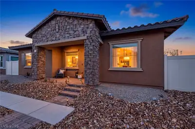 208 Bennett Pointe Avenue, Henderson