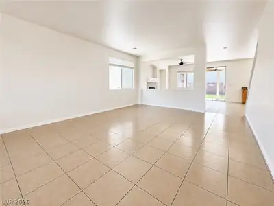 4300 Thunder Twice Street Living Room