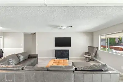 4101 Brighthill Avenue, Las Vegas, NV 89121 Living Room