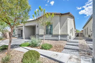 7554 Crested Moon Street, North Las Vegas, NV 89084 Front of Structure